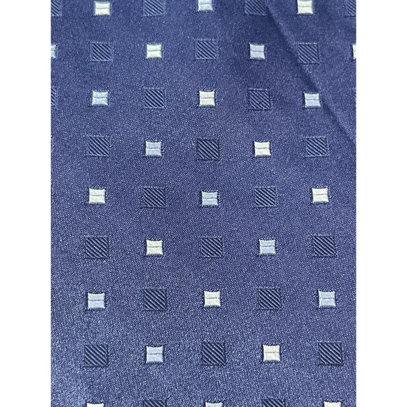 Dkny Blue 100% Silk Men’s Neck Tie Made in Usa - Picture 9 of 9
